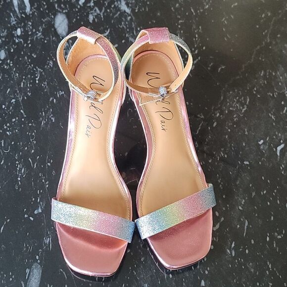 WILD PAIR BETHIE2 RAINBOW GLITTER BREATHABLE BESTIE SQUARE TOE SANDAL - Picture 2 of 16